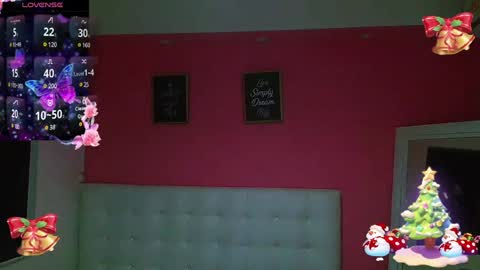 Valentina  online show from December 31, 2024, 11:31 am