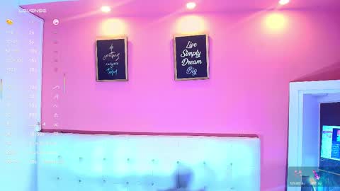 Valentina  online show from February 17, 2025, 12:48 pm