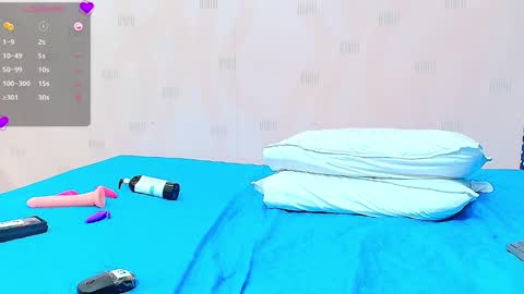 Natasha  online show from February 5, 2025, 6:35 am