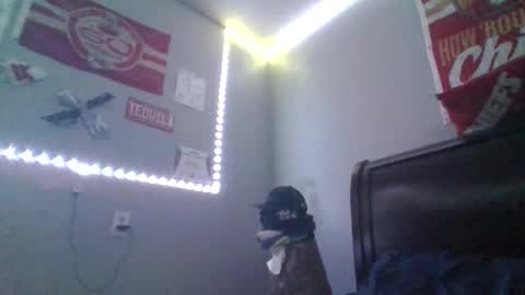 hornypierceddad online show from April 5, 2026, 12:30 am