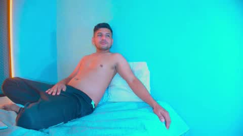 Snapshot of hornyshow1 chatting on March 24, 2026, 11:59 am hornyshow1 online show from March 24, 2026, 11:59 am