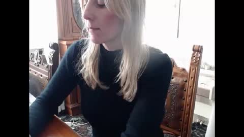 Hornyssima online show from November 21, 2025, 2:16 pm