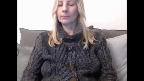 Snapshot of hornyssima chatting on February 12, 2026, 3:29 pm Hornyssima online show from February 12, 2026, 3:29 pm