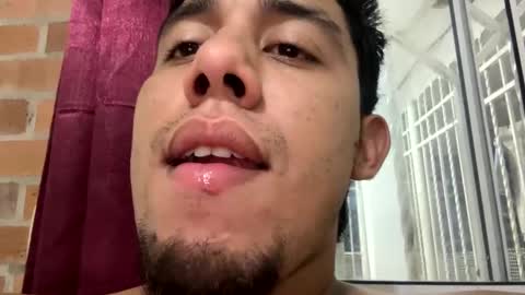 Snapshot of hot2512 chatting on February 25, 2025, 2:25 am hot2512 online show from February 25, 2025, 2:25 am