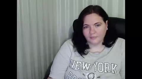 Snapshot of hot2panthers chatting on November 21, 2025, 10:03 am hot2panthers online show from November 21, 2025, 10:03 am