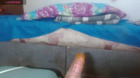 Snapshot of hot_and_complacent chatting on November 3, 2025, 2:40 pm Private open online show from November 3, 2025, 2:40 pm