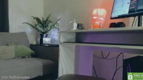 Snapshot of hot_babayaga chatting on February 8, 2025, 5:08 pm online show from February 8, 2025, 5:08 pm