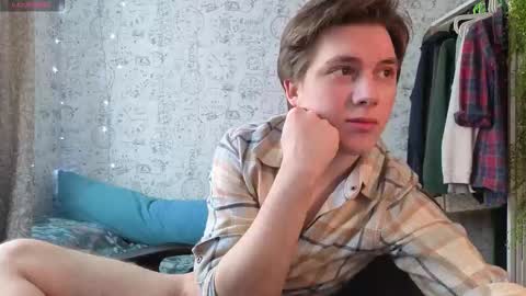 Snapshot of hot_boy_oscar chatting on February 4, 2026, 11:16 am Oscar online show from February 4, 2026, 11:16 am