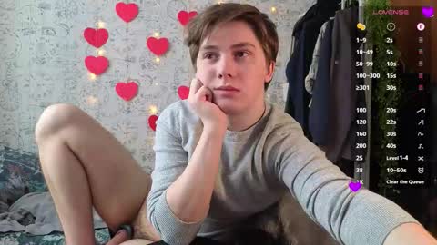 Snapshot of hot_boy_oscar chatting on February 16, 2026, 11:17 am Oscar online show from February 16, 2026, 11:17 am