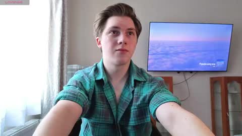 Snapshot of hot_boy_oscar chatting on April 29, 2026, 11:03 am Oscar online show from April 29, 2026, 11:03 am