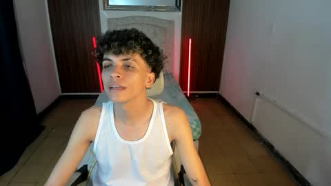 hot bunny online show from December 1, 2025, 4:39 am