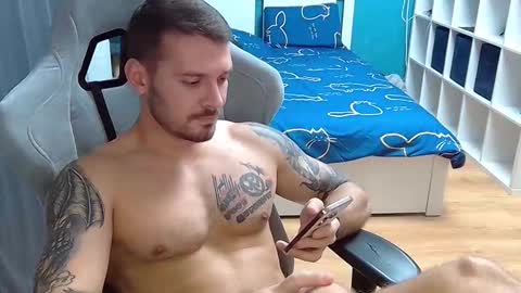 Snapshot of hot_cap_77 chatting on October 22, 2025, 6:07 pm hot_cap_77 online show from October 22, 2025, 6:07 pm