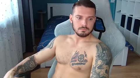 Snapshot of hot_cap_77 chatting on November 10, 2025, 12:04 pm hot_cap_77 online show from November 10, 2025, 12:04 pm