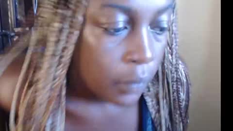 Snapshot of hot_choco2 chatting on September 25, 2025, 7:45 am Coco online show from September 25, 2025, 7:45 am