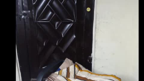 Snapshot of hot_choco2 chatting on December 15, 2025, 9:30 pm Coco online show from December 15, 2025, 9:30 pm