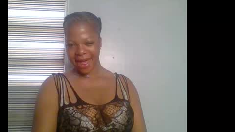 Snapshot of hot_choco_choco chatting on December 3, 2025, 7:05 am peace online show from December 3, 2025, 7:05 am