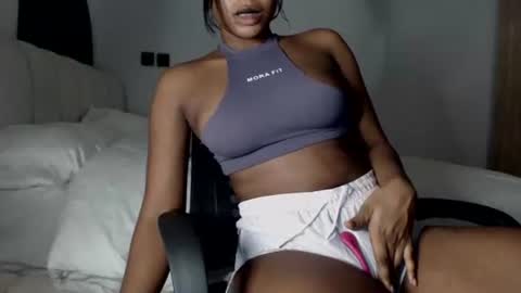 Snapshot of hot_chocoxxxx chatting on February 13, 2026, 6:59 pm sonia mis choco online show from February 13, 2026, 6:59 pm