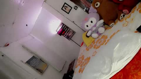 Snapshot of hot_claudia69 chatting on March 8, 2026, 2:04 am its me CLAUDIA online show from March 8, 2026, 2:04 am