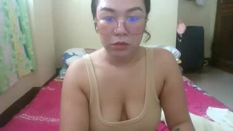 hot_emma1112 online show from May 30, 2026, 1:25 am
