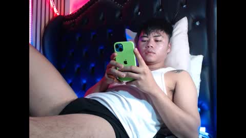 Snapshot of hot_emmanuel chatting on February 2, 2026, 2:43 am hot_emmanuel online show from February 2, 2026, 2:43 am