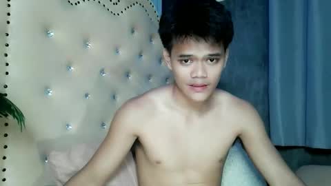 hot_fucker_ online show from April 4, 2026, 5:32 pm