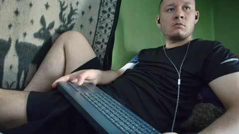 hot_guy36 online show from April 4, 2026, 3:42 pm