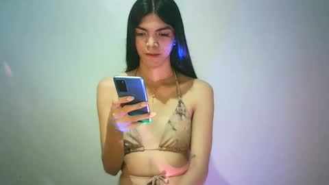 Snapshot of hot_keysha chatting on January 15, 2026, 5:12 am hot_keysha online show from January 15, 2026, 5:12 am