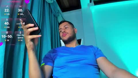 Snapshot of hot_latino_boy_ chatting on February 28, 2026, 6:25 am Alejandro online show from February 28, 2026, 6:25 am