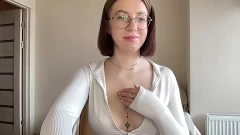 Snapshot of hot_lliinns chatting on January 15, 2025, 7:59 am Lina online show from January 15, 2025, 7:59 am