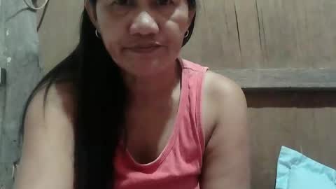 hotmama online show from December 1, 2025, 10:20 am