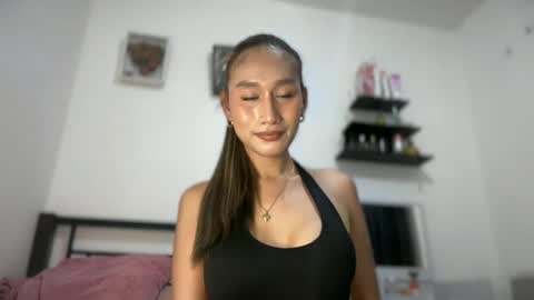 Snapshot of hot_marryxx chatting on June 27, 2026, 2:23 pm marry online show from June 27, 2026, 2:23 pm