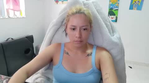 Snapshot of hot_mommymia chatting on March 9, 2026, 3:49 pm Mia online show from March 9, 2026, 3:49 pm