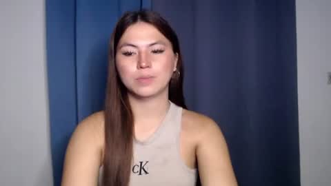 Snapshot of hot_precious_nikki chatting on February 1, 2026, 6:06 pm Nikki online show from February 1, 2026, 6:06 pm