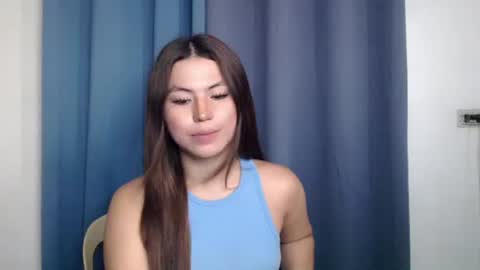 Snapshot of hot_precious_nikki chatting on February 3, 2026, 1:04 am Nikki online show from February 3, 2026, 1:04 am