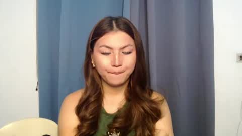Snapshot of hot_precious_nikki chatting on February 5, 2026, 7:18 pm Nikki online show from February 5, 2026, 7:18 pm