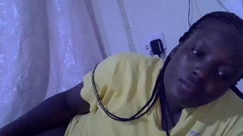 Snapshot of hot_raylah chatting on May 2, 2026, 6:13 pm RAYLAH online show from May 2, 2026, 6:13 pm