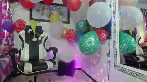 Snapshot of hot_sexy_bunny chatting on December 2, 2024, 2:19 pm hot sexy bunny online show from December 2, 2024, 2:19 pm