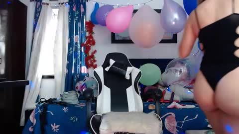 Snapshot of hot_sexy_bunny chatting on February 4, 2025, 3:36 pm hot sexy bunny online show from February 4, 2025, 3:36 pm