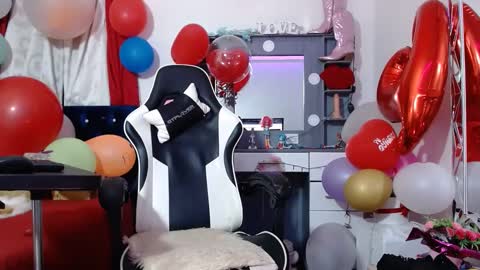 Snapshot of hot_sexy_bunny chatting on February 28, 2025, 9:04 am hot sexy bunny online show from February 28, 2025, 9:04 am