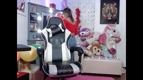 Snapshot of hot_sexy_bunny chatting on March 11, 2025, 6:30 pm hot sexy bunny online show from March 11, 2025, 6:30 pm