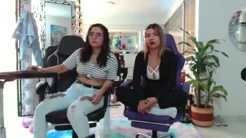 Snapshot of hot_sexy_bunny chatting on September 24, 2025, 2:20 pm hot sexy bunny online show from September 24, 2025, 2:20 pm