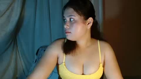 Snapshot of hot_sexy_mira chatting on May 6, 2026, 12:41 am mira online show from May 6, 2026, 12:41 am