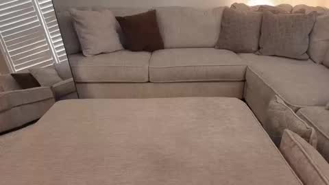 Hot Wife    hotwife sexy new milf highclass brunette bigboobs natural mature online show from April 3, 2026, 5:11 pm