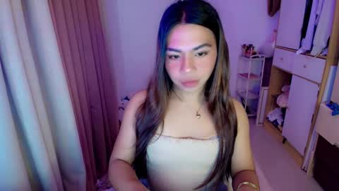 Snapshot of hot_zoe01 chatting on March 16, 2026, 4:55 pm ZOE online show from March 16, 2026, 4:55 pm