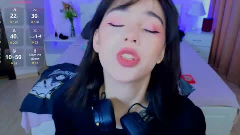 Hotary online show from May 29, 2026, 3:04 am