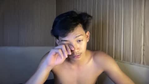 hotasian_jerome online show from May 11, 2026, 3:51 pm