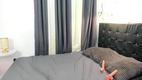 hotasianladysofia online show from November 8, 2025, 9:09 am