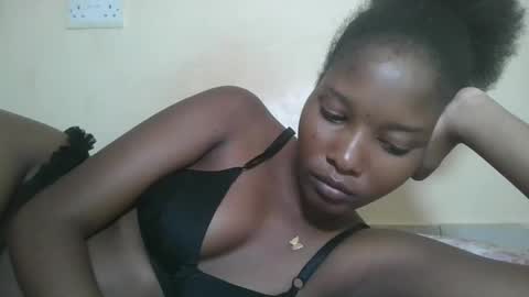 love online show from December 2, 2025, 7:20 pm