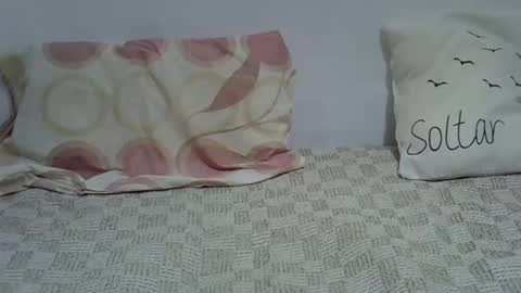 hotbaby6900 online show from November 13, 2025, 9:25 pm