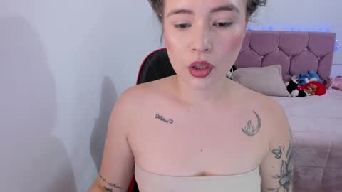 Snapshot of hotbbcwife chatting on June 3, 2026, 6:24 pm lesly and ander online show from June 3, 2026, 6:24 pm